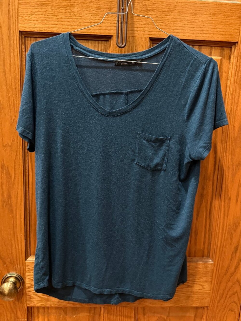 Prana VNeck TShirt, teal blue, SZ XL